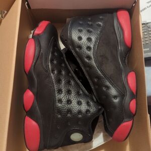 8.5 Jordan 13 dirty bred